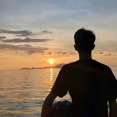黄芮涵